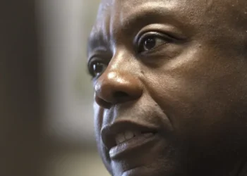 Tim Scott to seek third term in Senate, forsaking his previous pledge