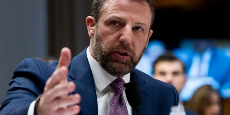 Trump swears in Markwayne Mullin as homeland security secretary