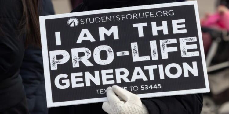 Trump's inaction is letting the abortion pill fill the void left by Roe