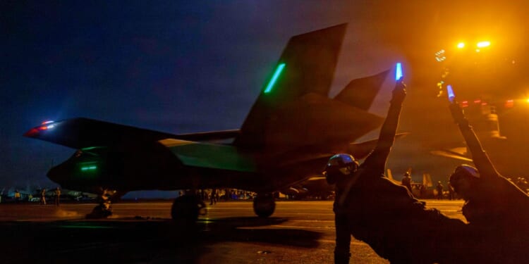 US decimates Iranian base in Strait of Hormuz as IRGC says shipping lane closed