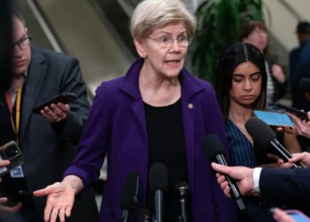 Warren endorses populist primary candidates in Maine and Michigan
