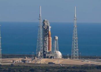 What is the NASA Artemis program?