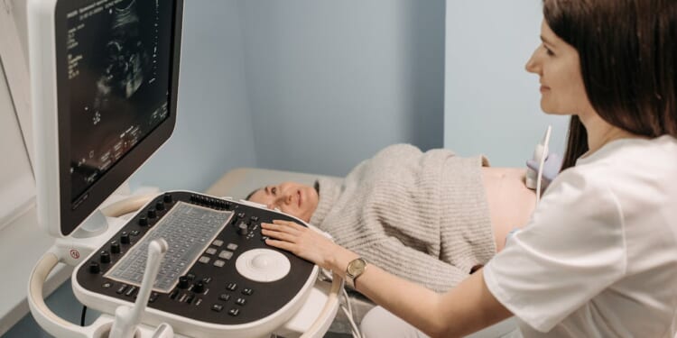 10 Top Reasons You Should Choose A Pro-Life OB-GYN
