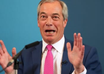 Trump losing UK right as Farage admits Starmer 'may be right' on Iran