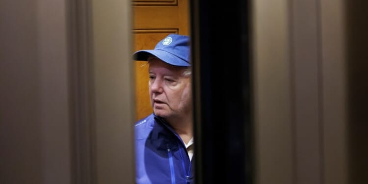 Lindsey Graham turns ire toward GOP rivals at home