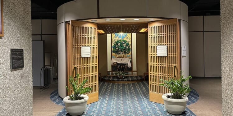 Orlando_International_Airport_Chapel