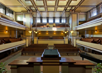 It Starts in Chicago: Where to See Frank Lloyd Wright’s Genius Unfold