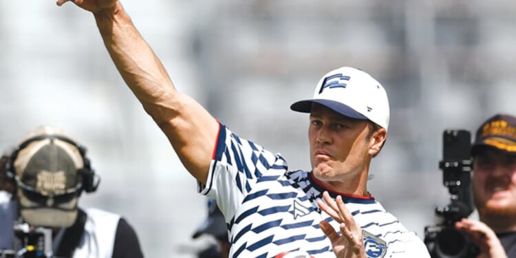 Could 48-year-old Tom Brady make an NFL comeback?