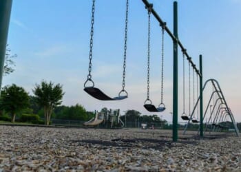 US birth rate plummets to record low in 2025 amid estimated 1,126,000 abortions