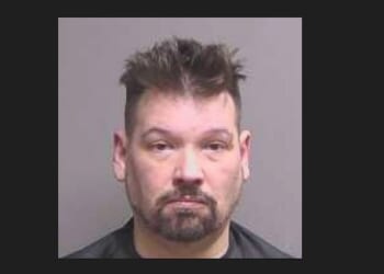 Florida Dem Governor Candidate Accused of Beating Up the Elderly