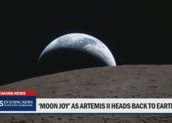 Artemis II Moon Mission Overshadowed by Trump Iran Rhetoric, Critics Say