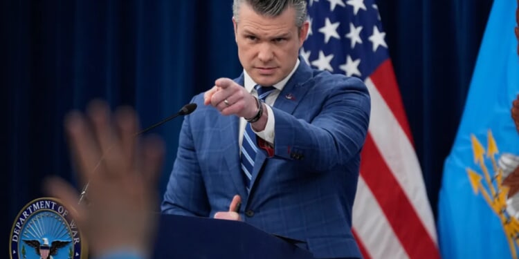 Judge finds DOD violated court order to restore reporter access