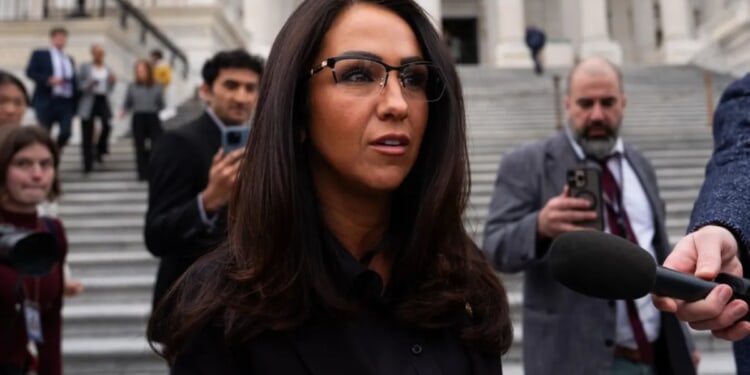 Lauren Boebert jokes 'DOW fell below 50,000' after Bondi ouster