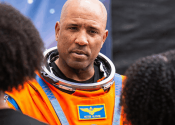 NASA astronaut gives very American response to DEI questioning