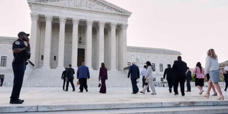 Supreme Court holds oral arguments on birthright citizenship