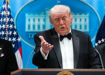 Trump clashes with 60 Minutes host over shooter manifesto