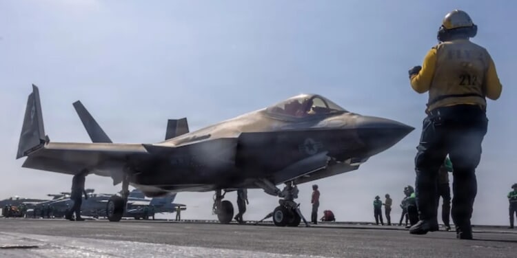 US fighter jet shot down, search underway for pilot, reports say