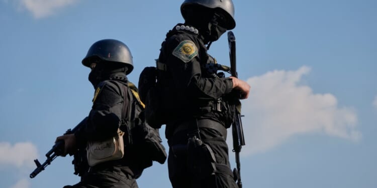 What could happen when Trump's Strait of Hormuz deadline ends?