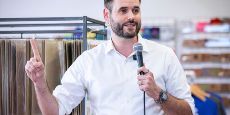 Zack Wahls’ costly travel revealed in Iowa records